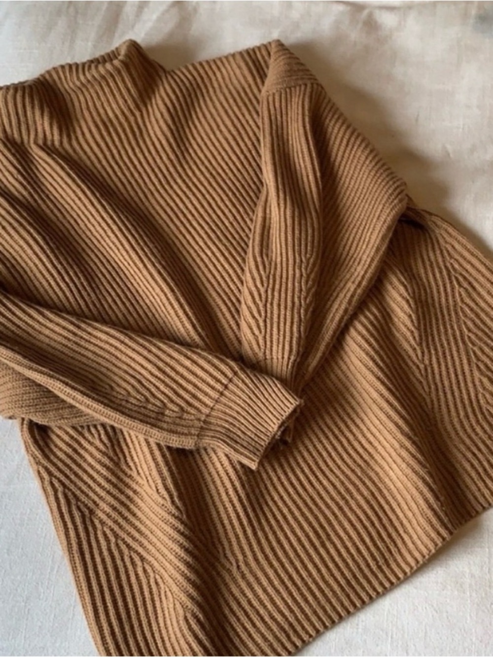 Buckle BKE sweater